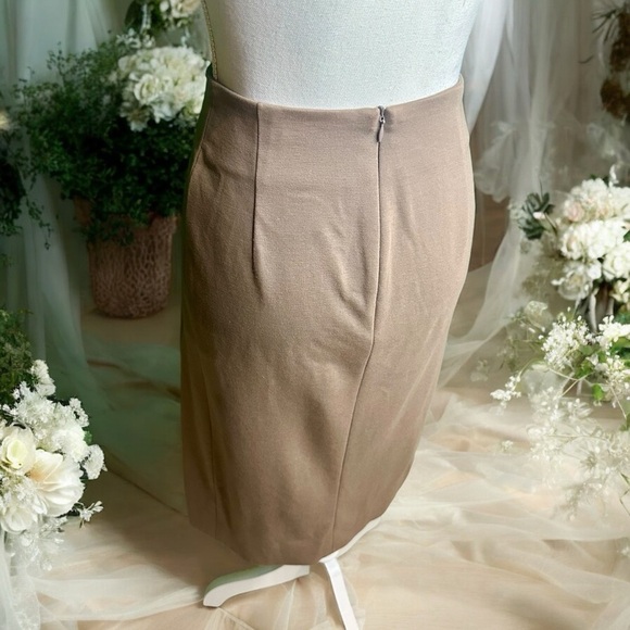 MM Lafleur ‘The Greenpoint Skirt’ in “Russett” Taupe Size +1 = 1X - Picture 10 of 16
